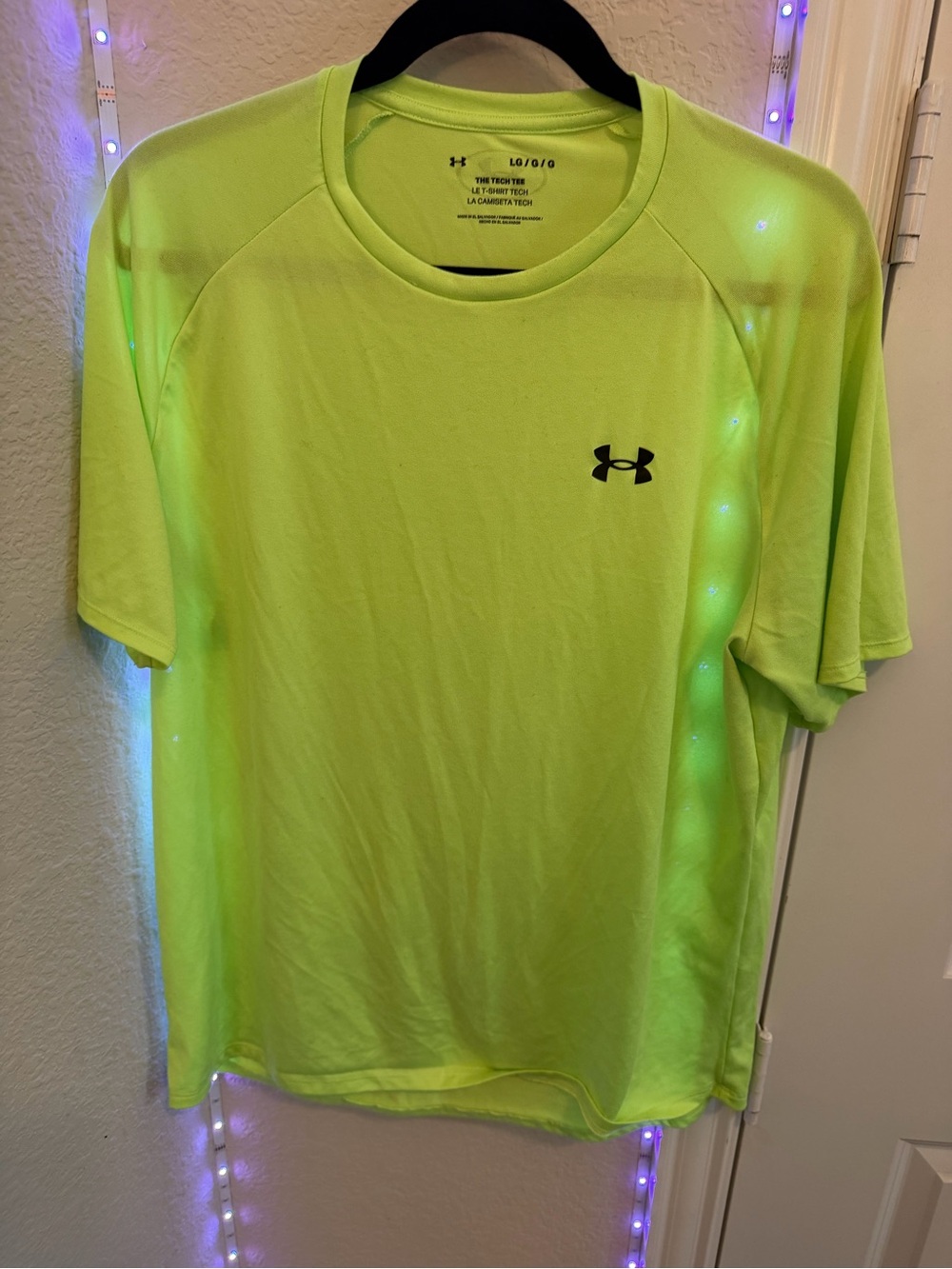 Under Armour Men's size Large Neon Green/Yellow Performance Tech Tee